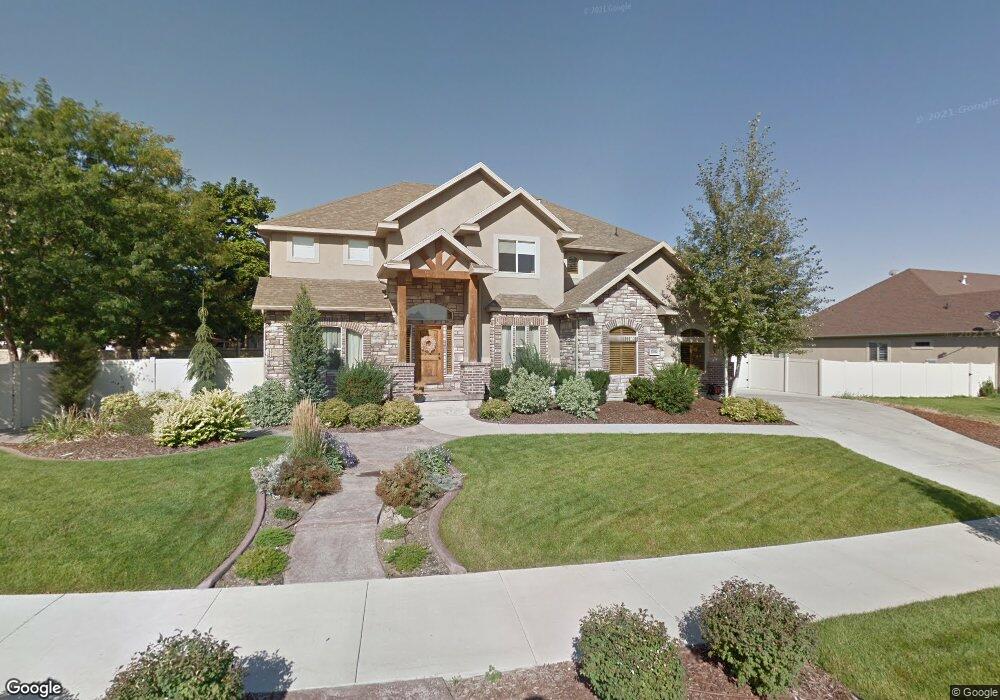 10242 Royal Meadows Ct, South Jordan, UT 84095 - photo 1
