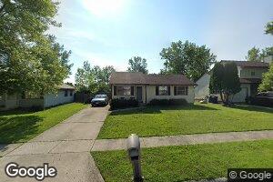 2638 Club House Dr, Columbus, OH 43211