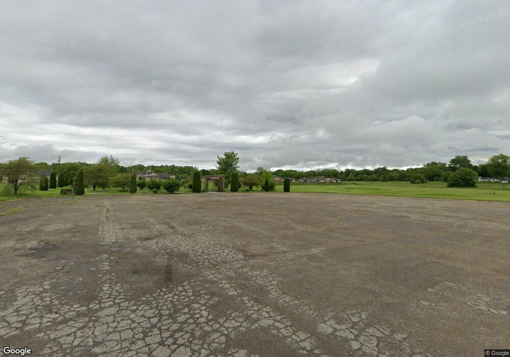 1700 E Cross St, Anderson, IN 46012 - photo 1