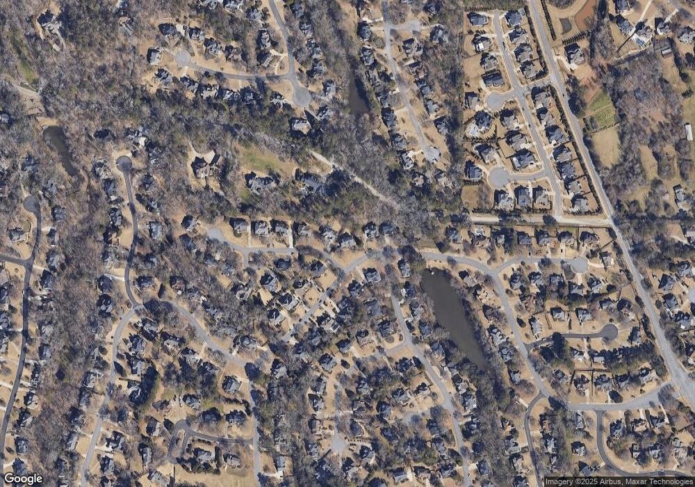 13060 Magnolia Crescent Dr, Roswell, GA 30075 - photo 1