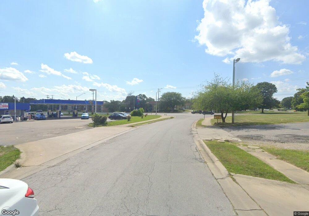 3471 Norton Center, Columbus, OH 43228 - photo 1