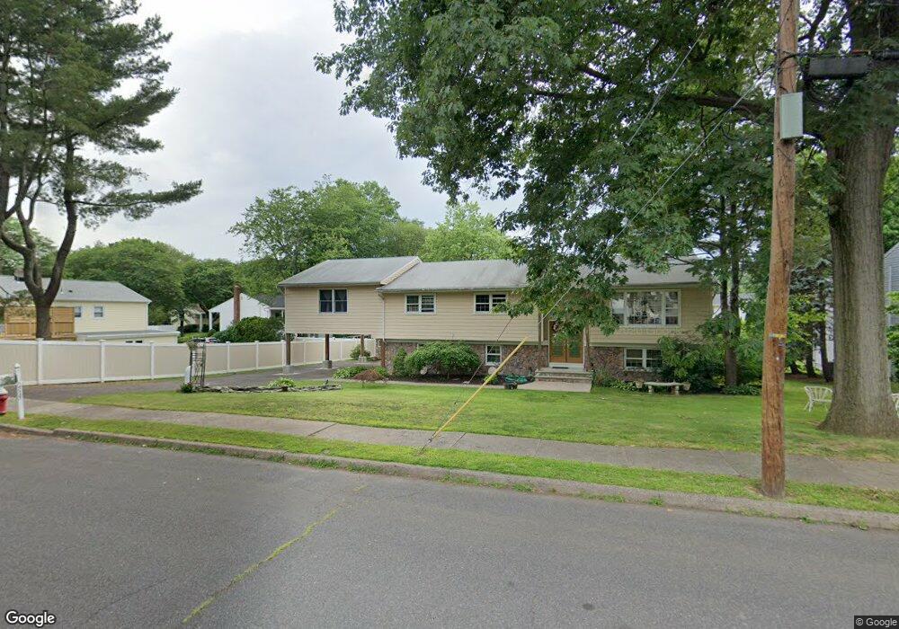 515 Burlington St, Paramus, NJ 07652 - photo 1