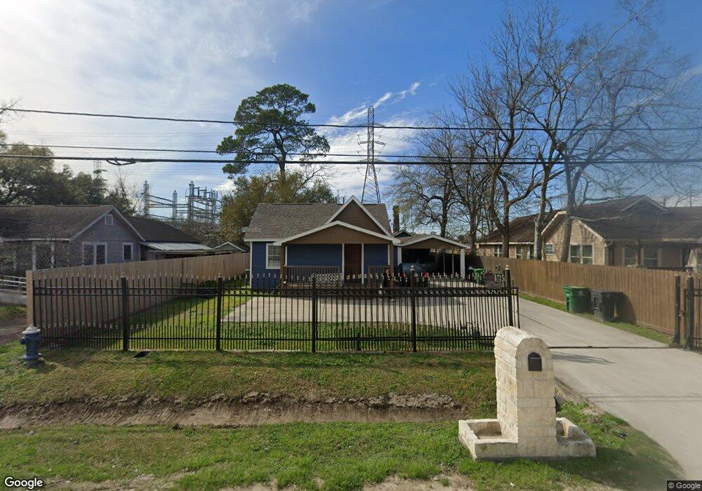 8725 Burden St, Houston, TX 77093 - photo 1