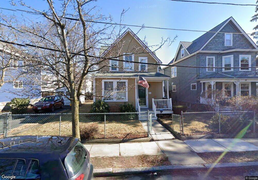 55 Garfield Ave, Medford, MA 02155 - photo 1