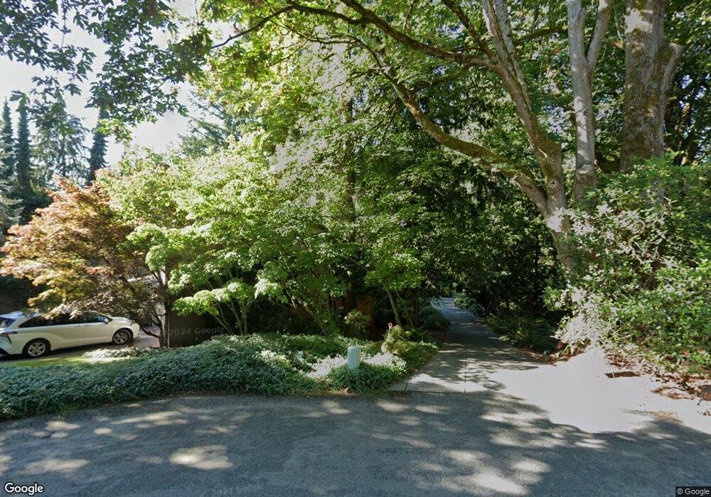 5605 84th Ave SE, Mercer Island, WA 98040 - photo 1