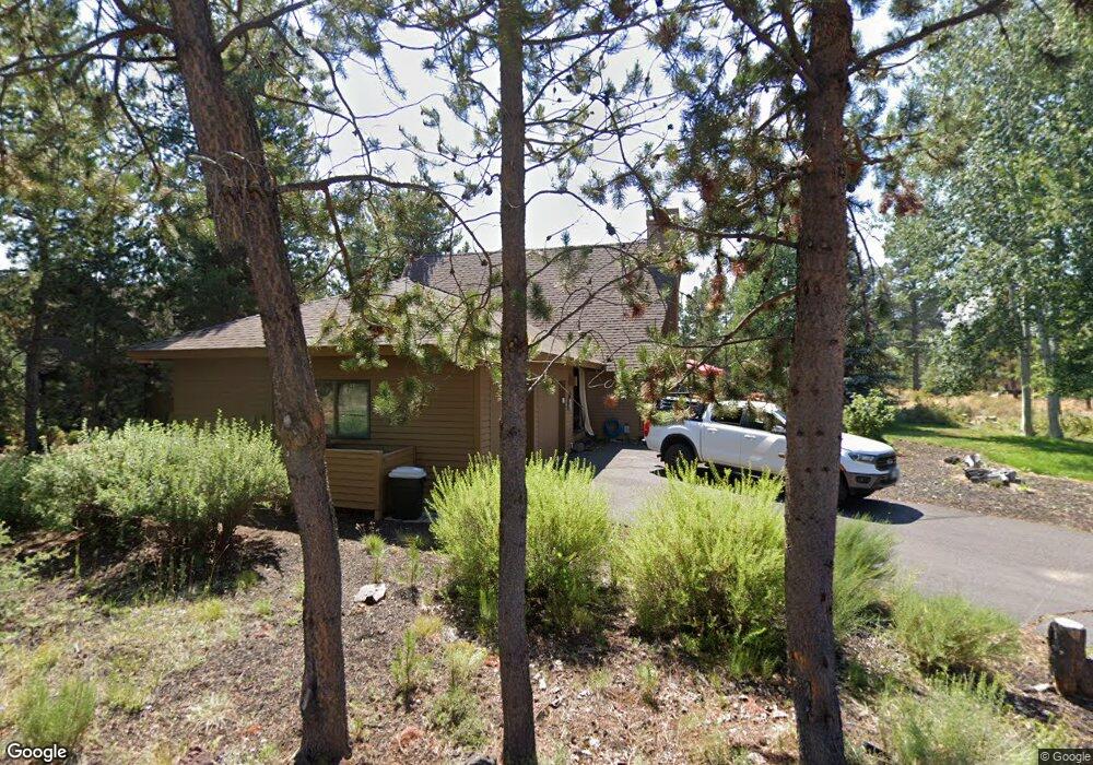 10 Yankee Mountain Ln, Bend, OR 97707 - photo 1