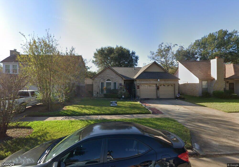 8031 Log Hollow Dr, Houston, TX 77040 - photo 1