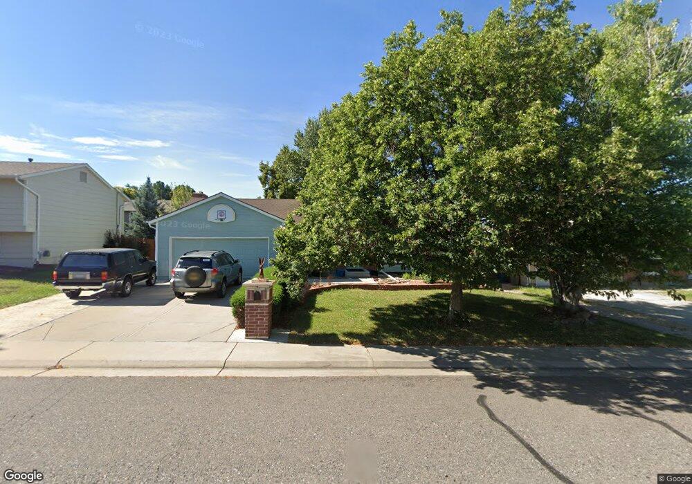 16852 E Arkansas Dr, Aurora, CO 80017 - photo 1
