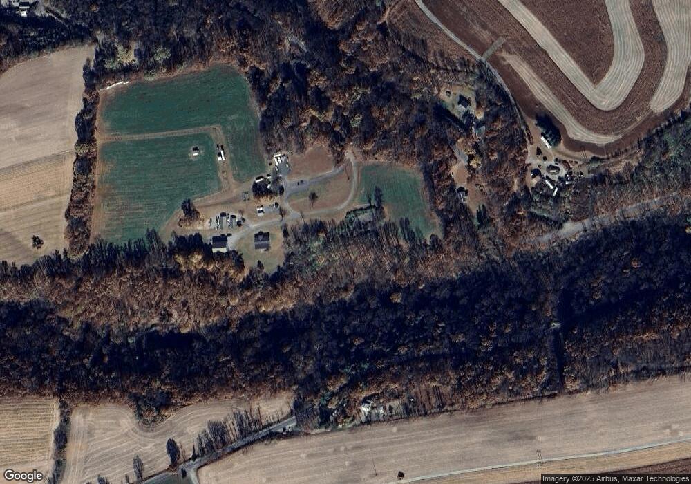 118 Blue Rocks Rd, Lenhartsville, PA 19534 - photo 1