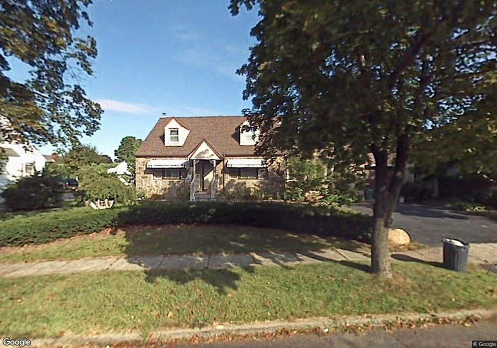 527 S Plainfield Ave, South Plainfield, NJ 07080 - photo 1