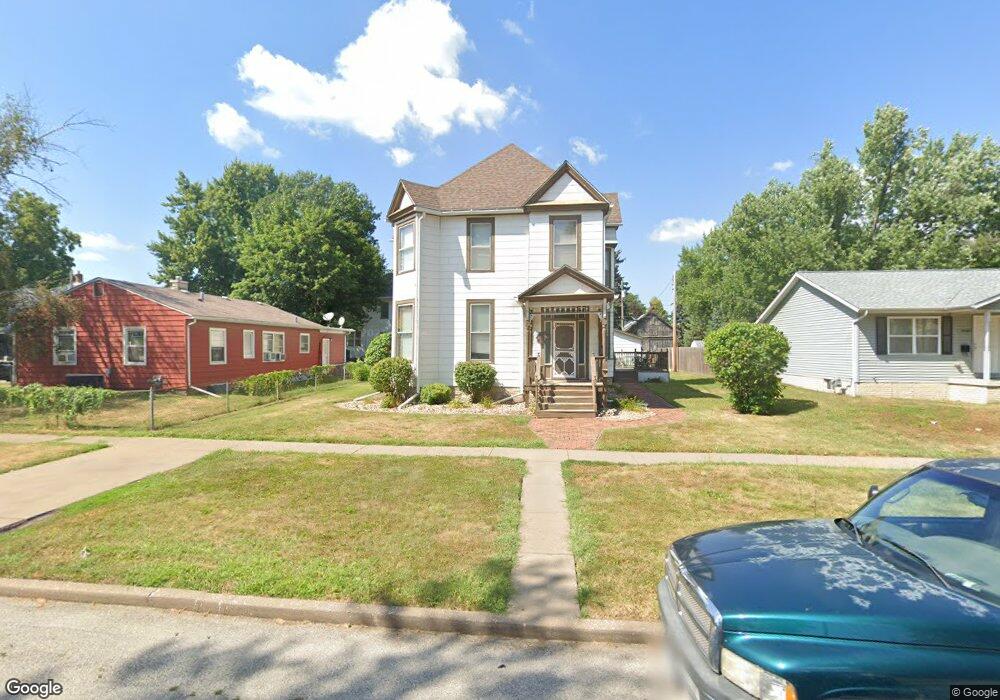 1924 W 2nd St, Davenport, IA 52802 - photo 1