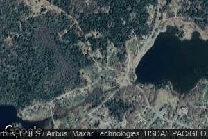 13 Pond St, Vinalhaven, ME 04863
