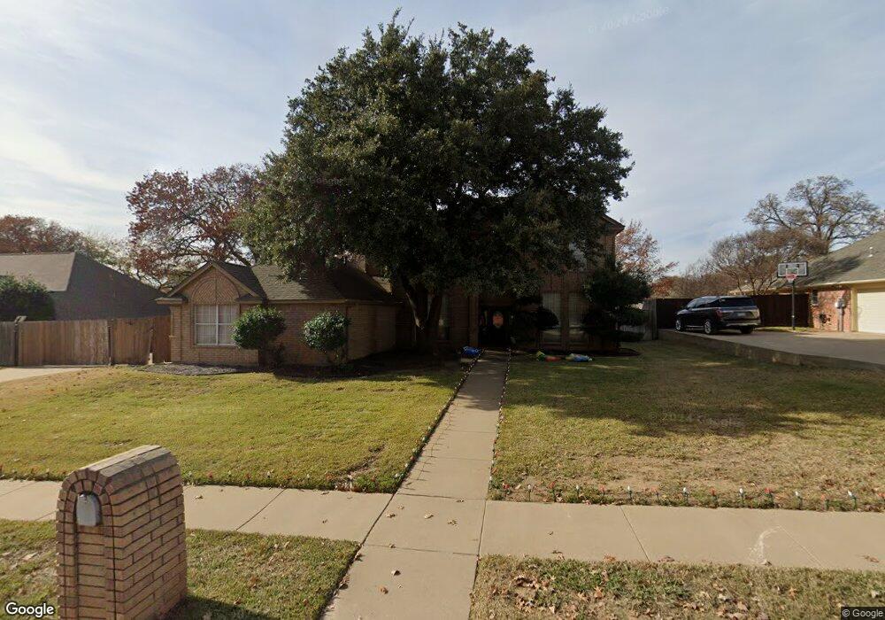 8317 Thornhill Dr, North Richland Hills, TX 76182 - photo 1