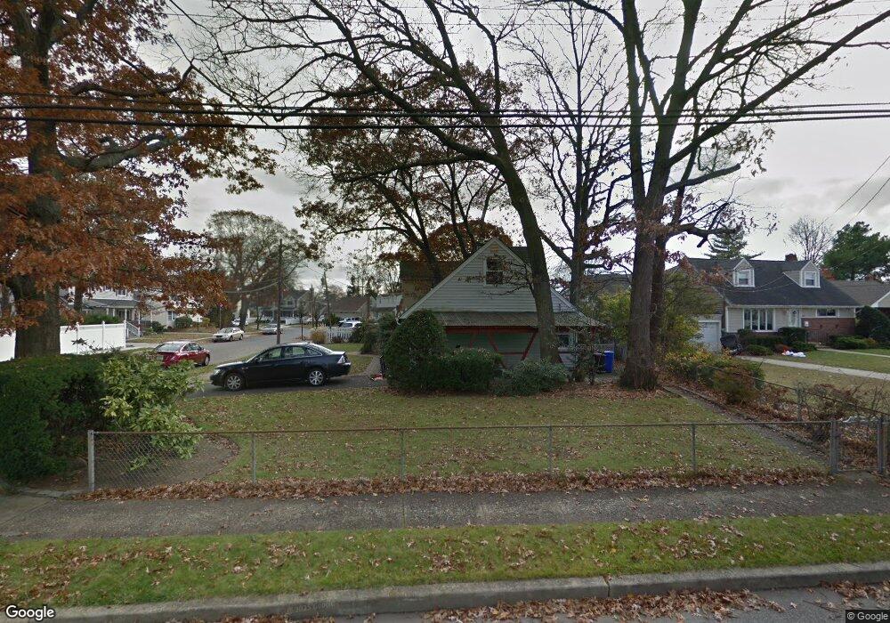 336 Mildred St, Oceanside, NY 11572 - photo 1