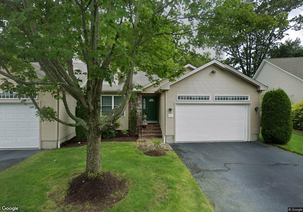 17 W Glen Ln unit 9, West Warwick, RI 02893 - photo 1