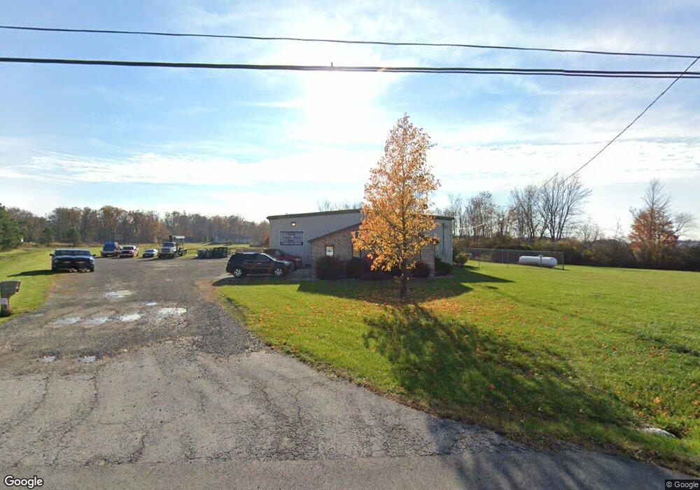 5560 Bellefontaine Rd, Lima, OH 45804 - photo 1