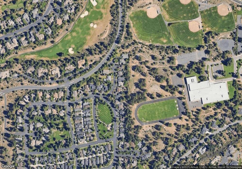 61616 Suttle Lake Ct, Bend, OR 97702 - photo 1