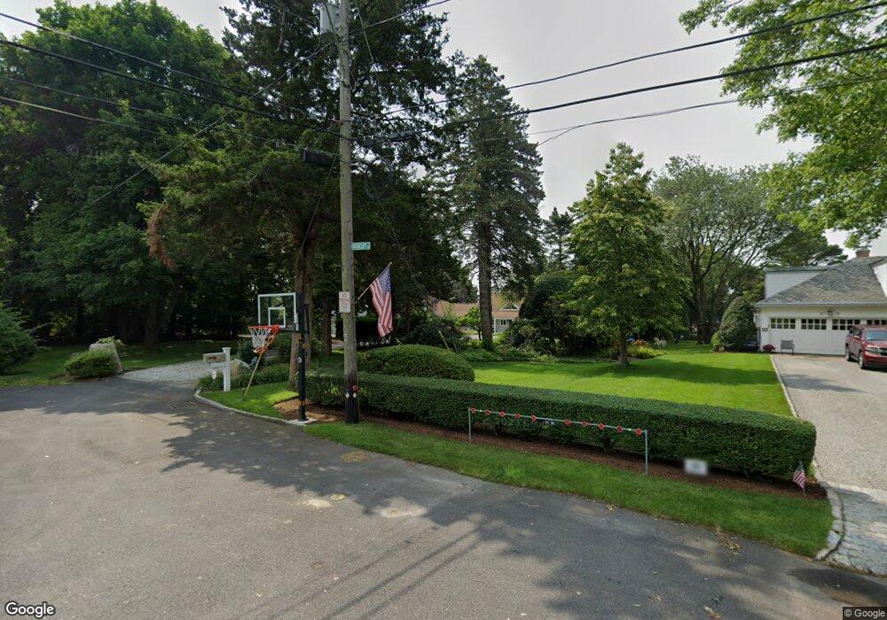 26 Briarcliff Ave, Warwick, RI 02889 - photo 1