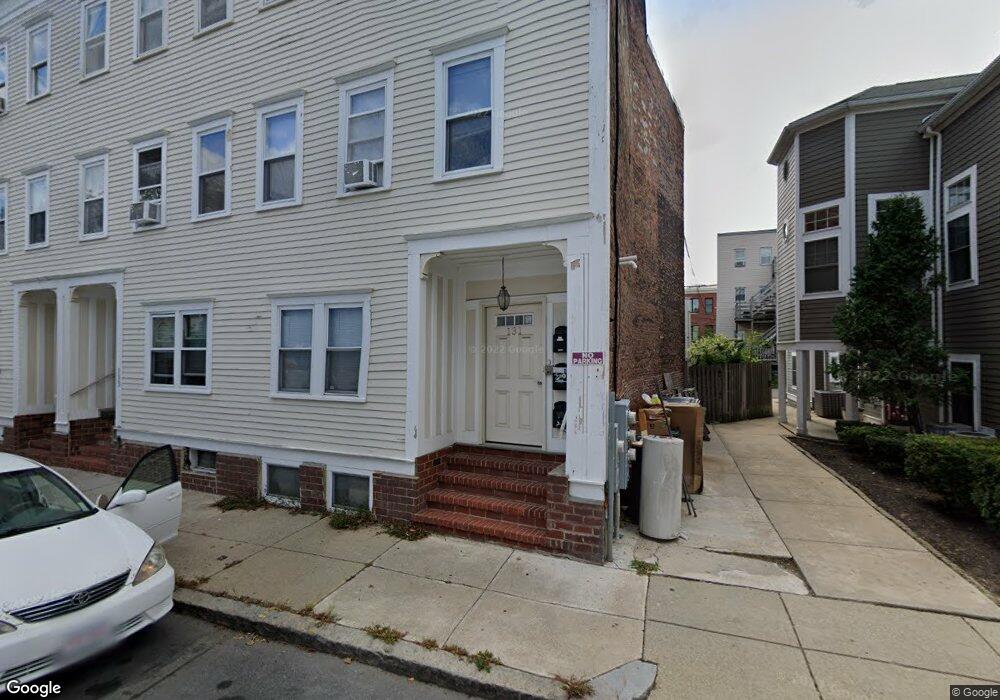 131 W 8th St unit 2-3, Boston, MA 02127 - photo 1