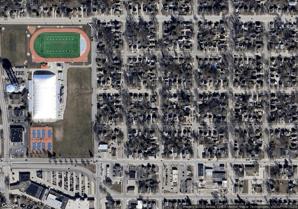 1105 2nd Ave NW, Austin, MN 55912 - photo 1