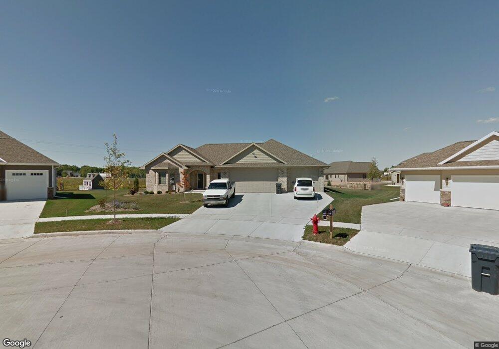 1100 Bobby Ct, Appleton, WI 54915 - photo 1