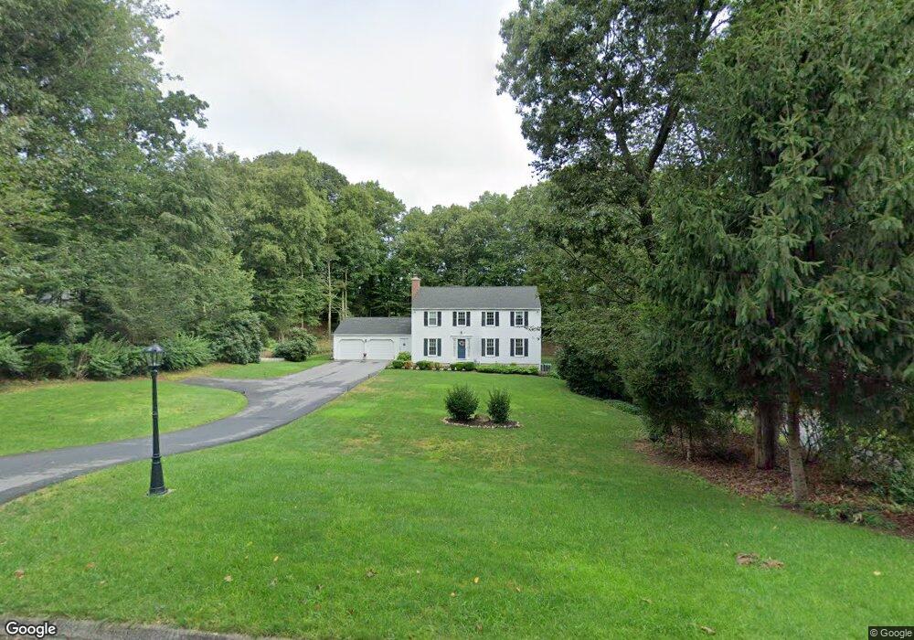 89 Five Fields Rd, Madison, CT 06443 - photo 1