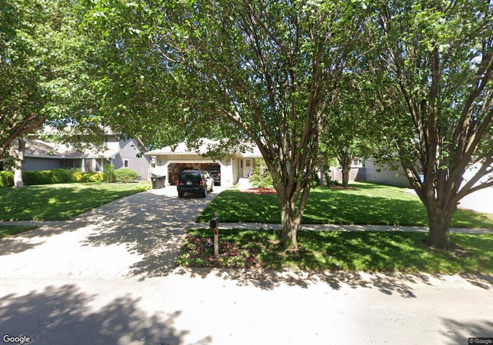 2818 SW Rother Rd, Topeka, KS 66614 - photo 1