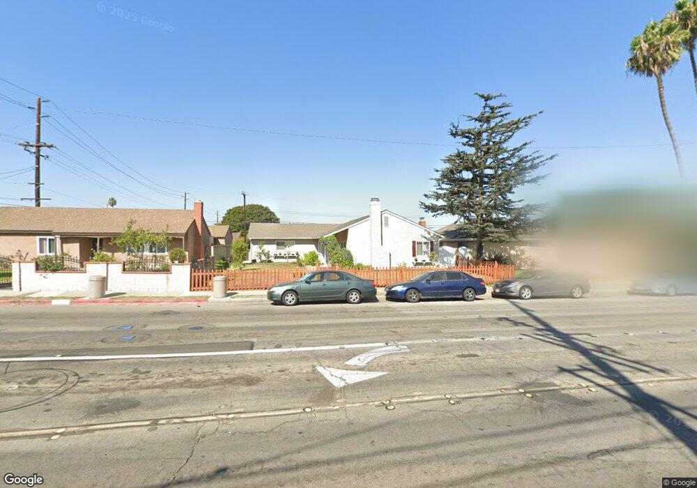 17451 Newland St, Huntington Beach, CA 92647 - photo 1