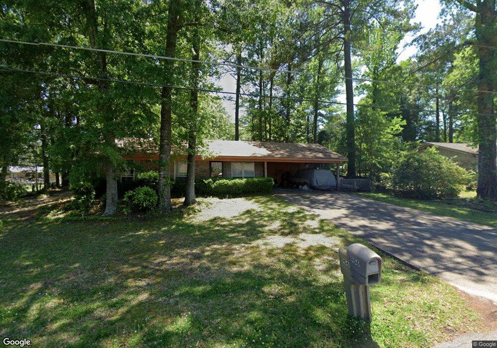 906 State St, Laurel, MS 39440 - photo 1