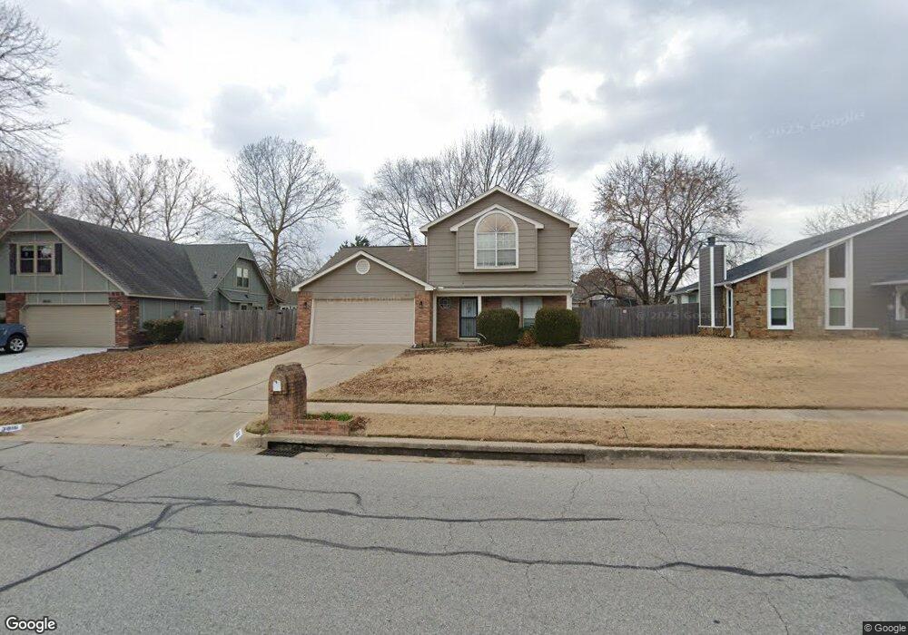 3816 S Oak Ave, Broken Arrow, OK 74011 - photo 1