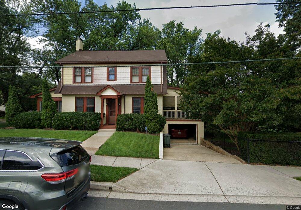2002 N Nottingham St, Arlington, VA 22205 - photo 1