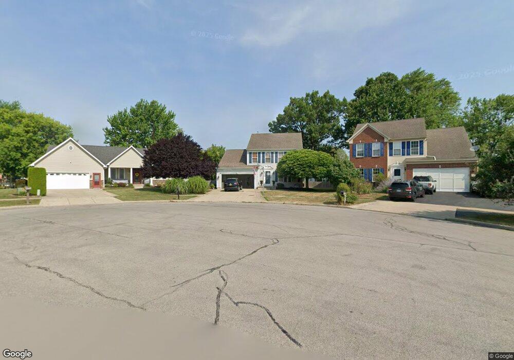 758 Daigler Dr, North Tonawanda, NY 14120 - photo 1