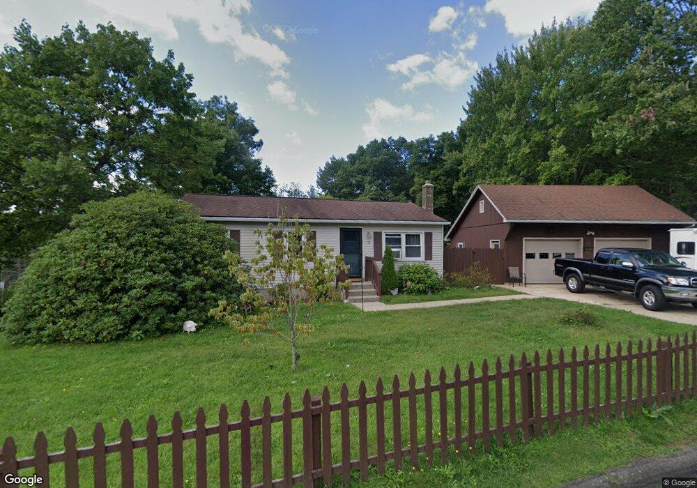 12 Longview Dr, Florence, MA 01062 - photo 1