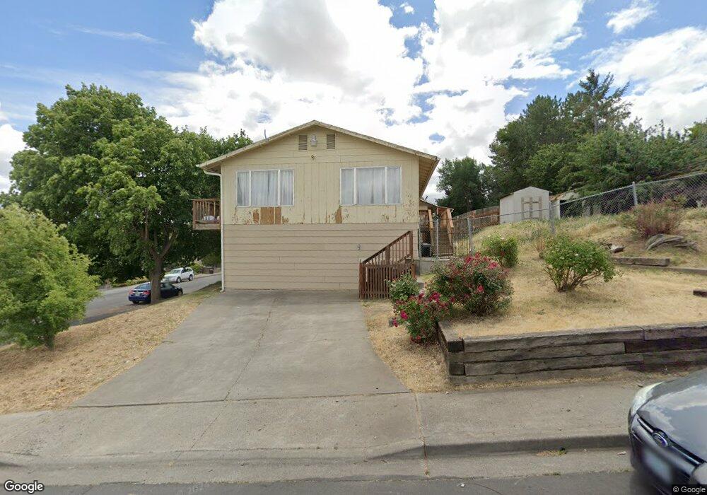 120 SE Jay Ave, Pendleton, OR 97801 - photo 1