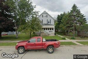 616 Delta Ave, Gladstone, MI 49837