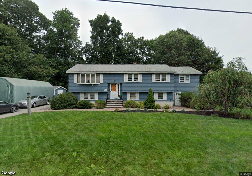 30 Robinhood Ln, Billerica, MA 01821 - photo 1