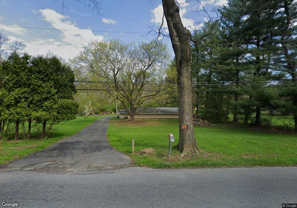 1375 Lehnert Rd, Whitehall, PA 18052 - photo 1