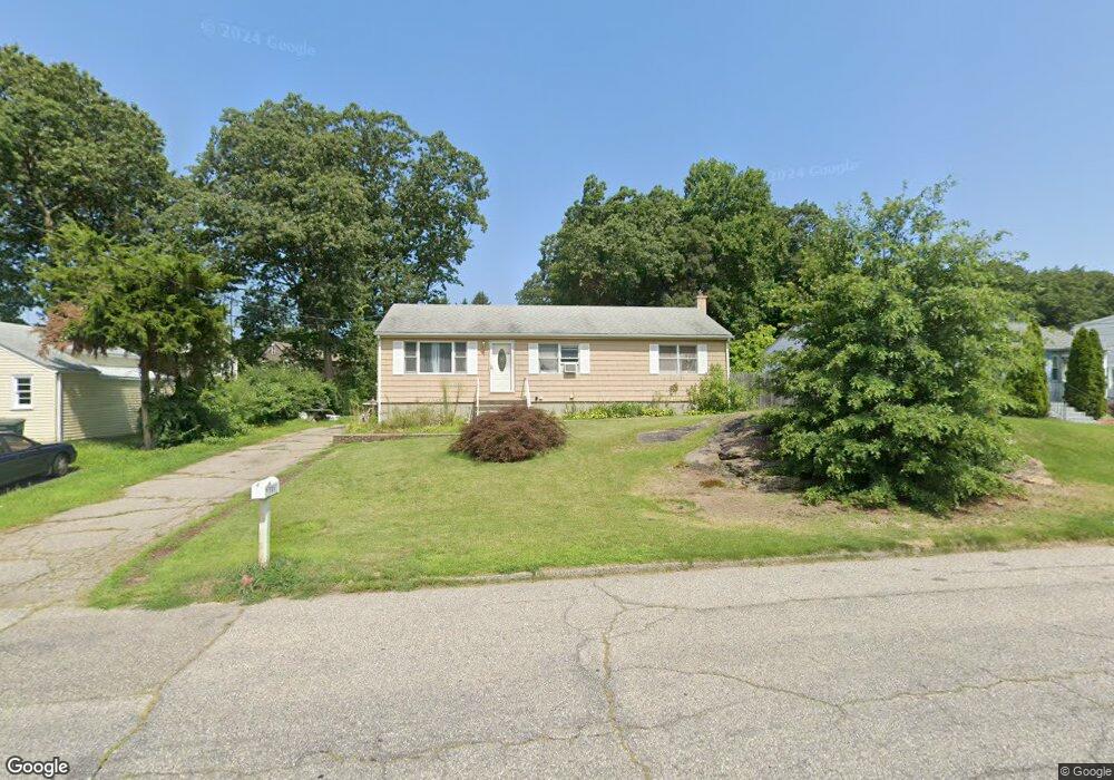 306 Red Oak Rd, Bridgeport, CT 06606 - photo 1