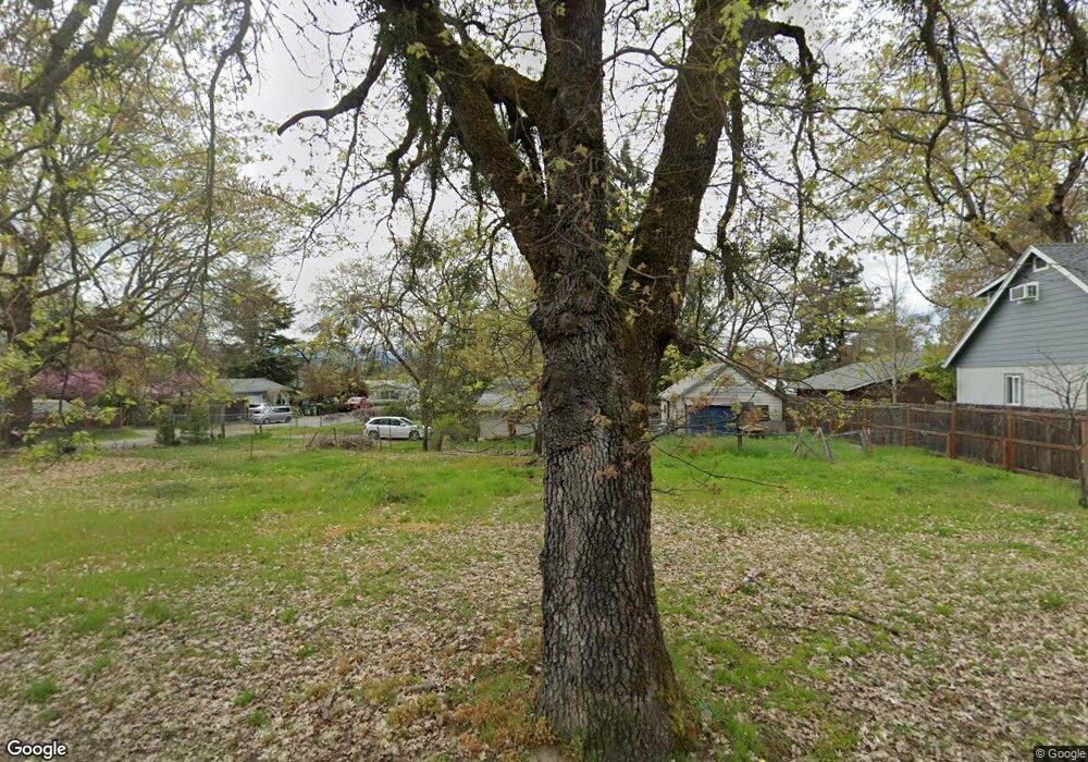 1007 NW Elm St, Grants Pass, OR 97526 - photo 1