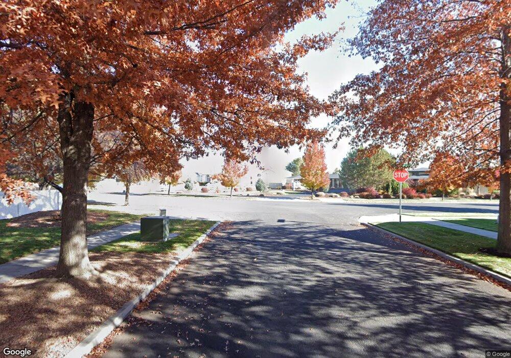 1470 NW Jackpine Ave, Redmond, OR 97756 - photo 1