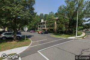 605 Chester Ct, Helmetta, NJ 08828