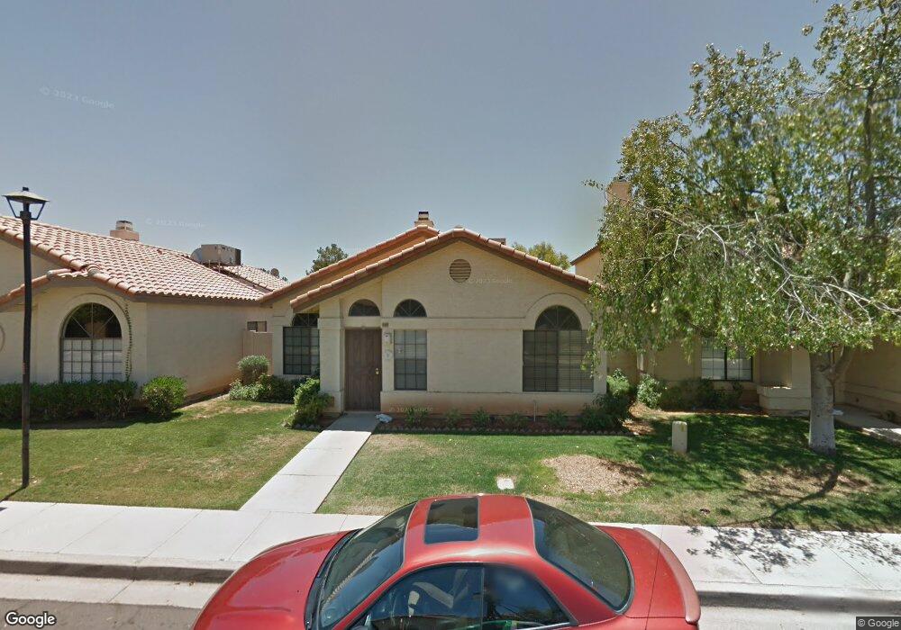 949 E Hearne Way, Gilbert, AZ 85234 - photo 1