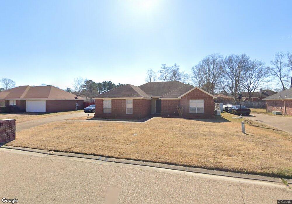 2055 Branch Creek Dr, Byram, MS 39272 - photo 1