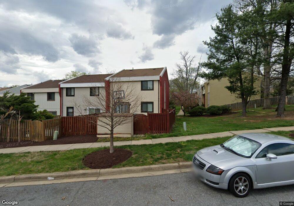 8650 Brae Brooke Dr, Lanham, MD 20706 - photo 1