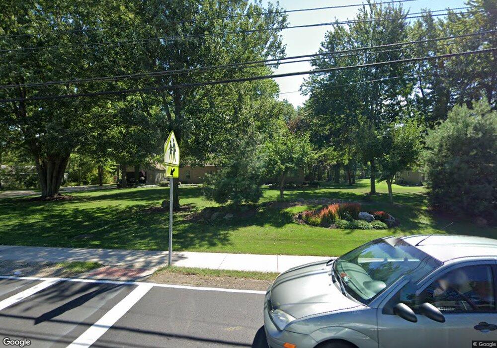 4950 Oster Rd, Sheffield Village, OH 44054 - photo 1