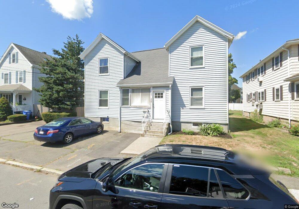 393 Newton St unit 1, Waltham, MA 02453 - photo 1