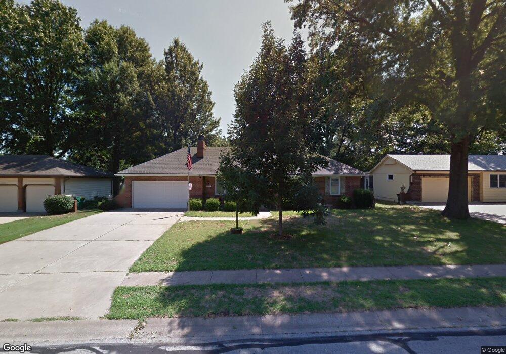 10905 W 48th St, Shawnee, KS 66203 - photo 1