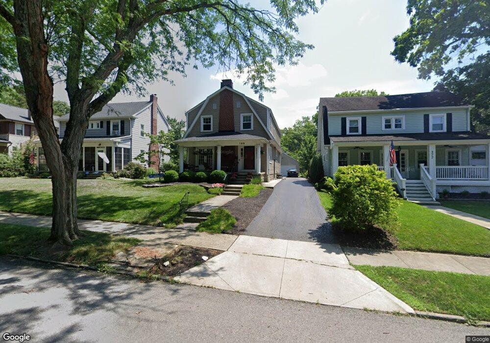 183 E Dunedin Rd, Columbus, OH 43214 - photo 1