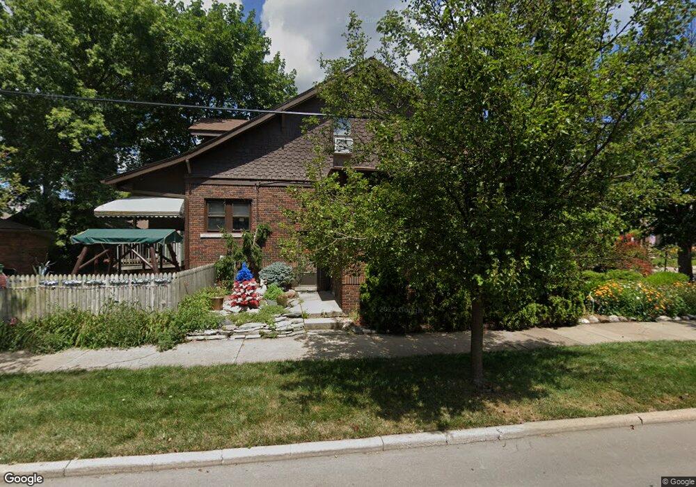 1303 Nottingham Rd, Grosse Pointe Park, MI 48230 - photo 1