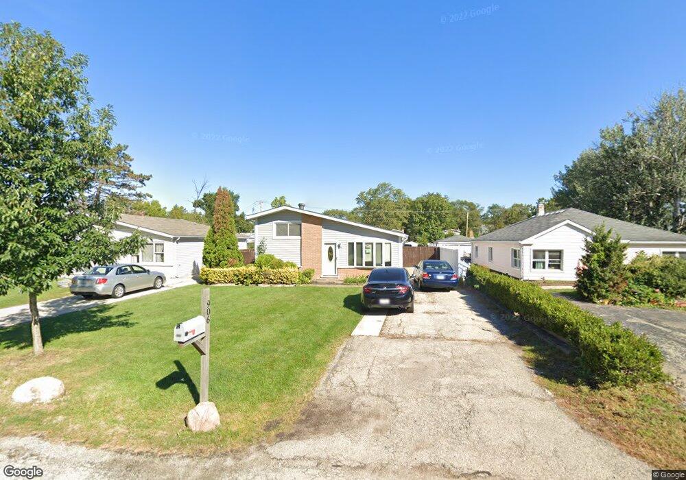 906 E Krage Dr, Addison, IL 60101 - photo 1